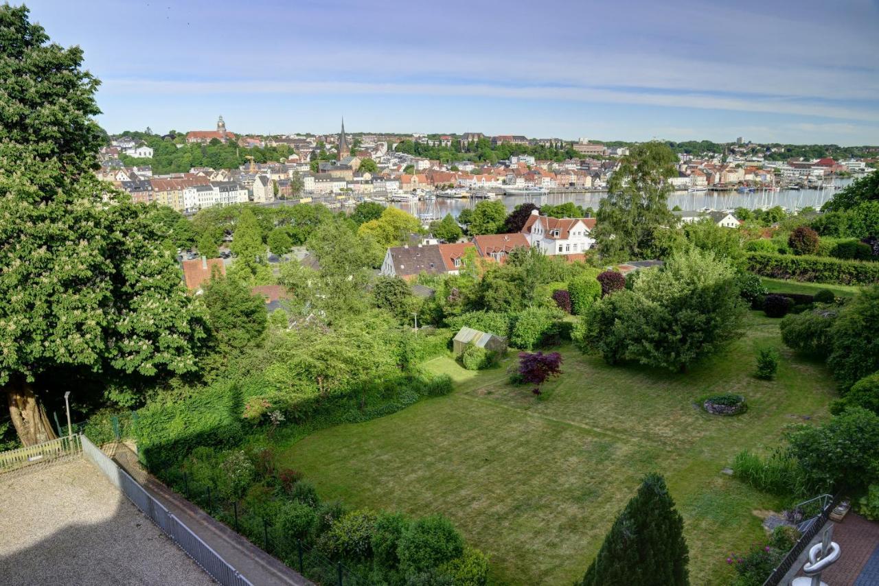 Fewo1846 - Flensview - Komfortables Studioapartment Mit Balkon Und Hafenblick Фленсбург Екстериор снимка